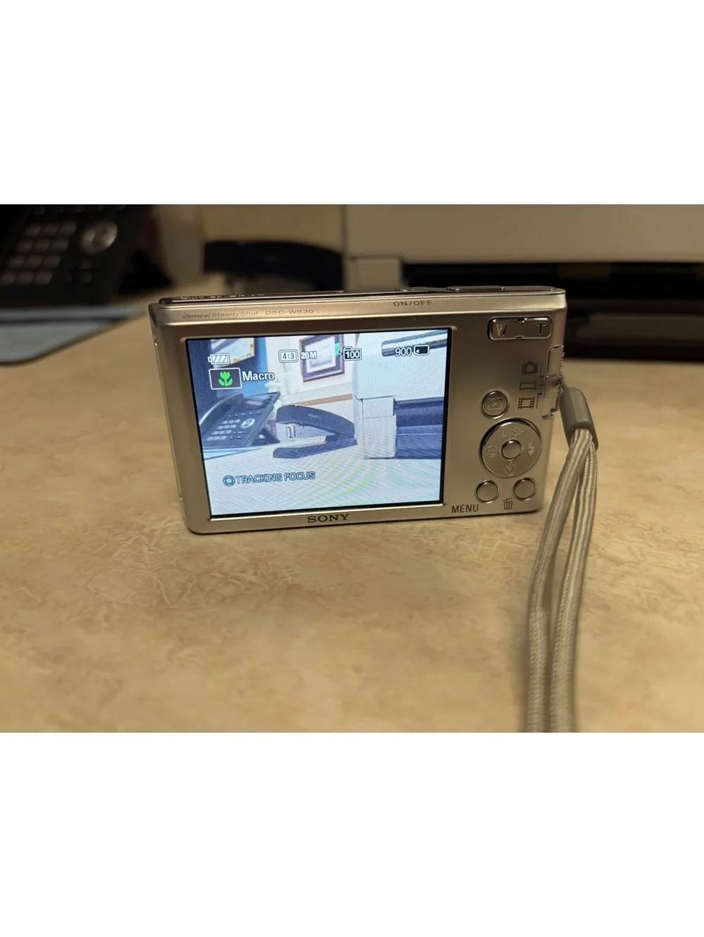 Sony Cyber-shot DSC-W830 20.1MP Digital Camera Silver 8x Zoom Tested Working